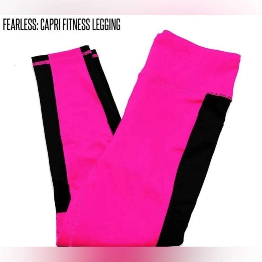 LuLaRoe Rise Collection Fearless Crop Fitness Leggings Size Medium